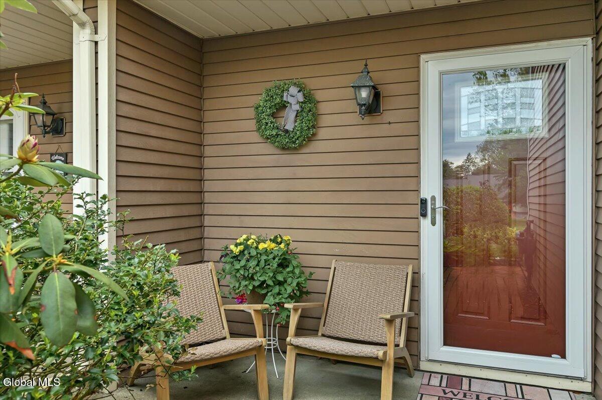 6 Quincy Road Bethlehem, NY 12077 - Photo 5 of 43 08-6 Quincy Rd-8
