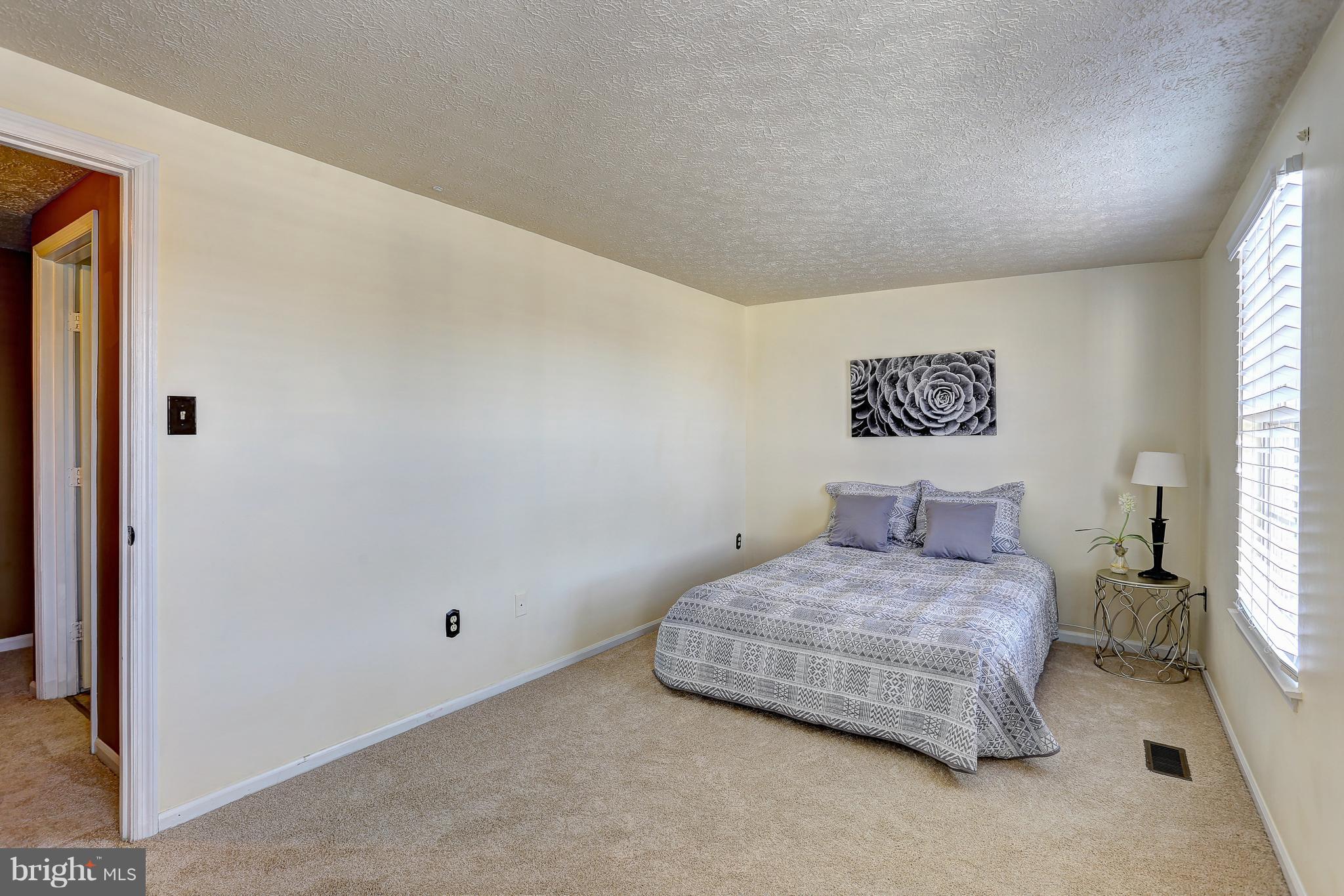 6362 Greenfield Road Elkridge, MD 21075 - Photo 5 of 37