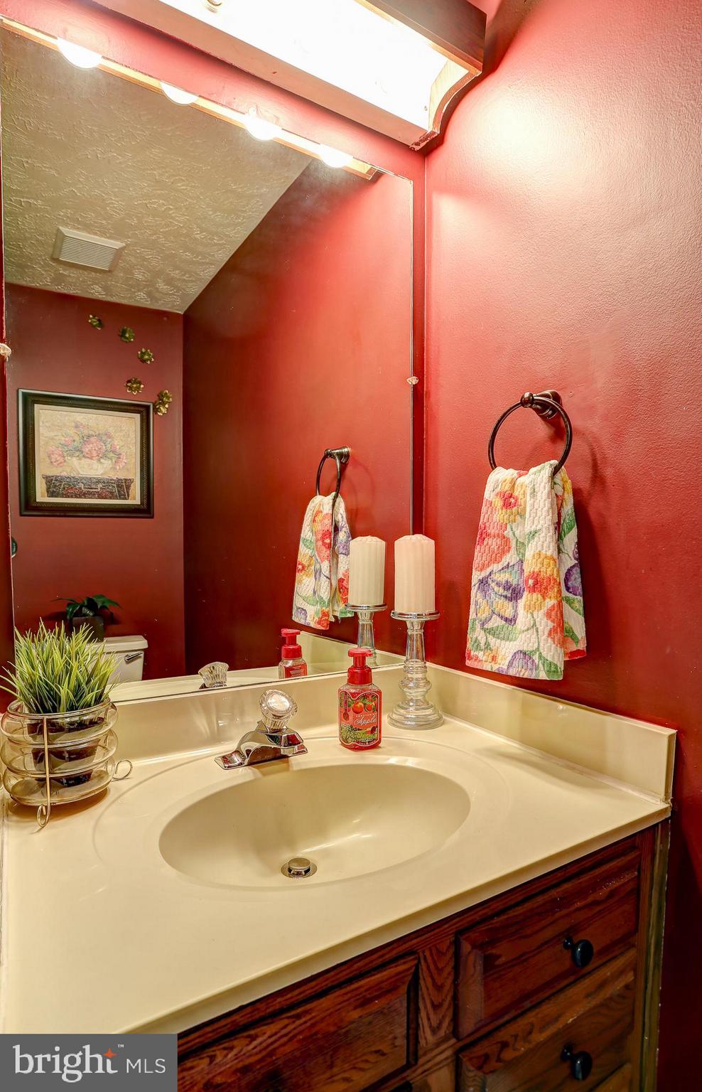 6362 Greenfield Road Elkridge, MD 21075 - Photo 10 of 37