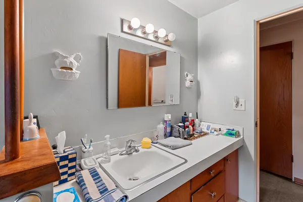 $274,900 | 604 Knight Avenue, Neenah, WI 54956