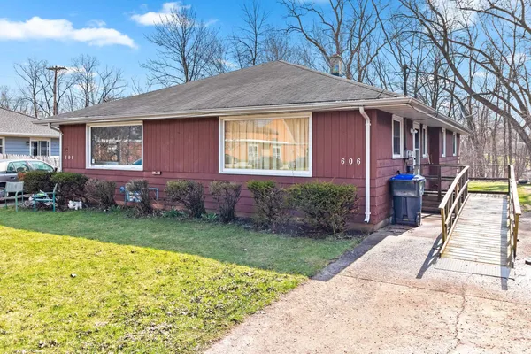 $274,900 | 604 Knight Avenue, Neenah, WI 54956