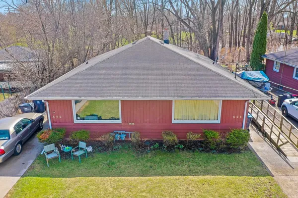 $274,900 | 604 Knight Avenue, Neenah, WI 54956