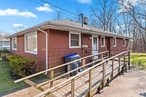 $274,900 | 604 Knight Avenue, Neenah, WI 54956