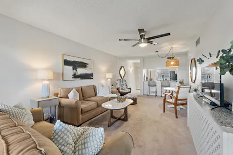 $184,900 | 13369 Touchstone Place, Unit 203, Palm Beach Gardens, FL 33418