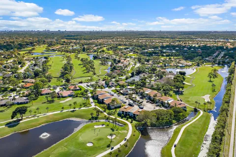 $184,900 | 13369 Touchstone Place, Unit 203, Palm Beach Gardens, FL 33418