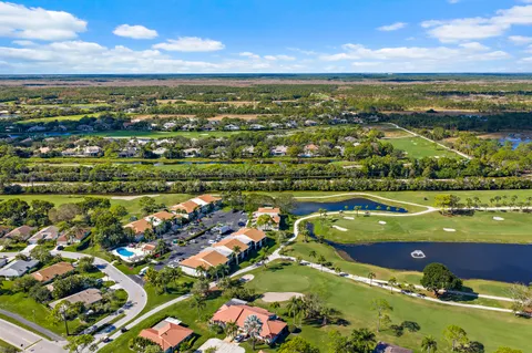 $184,900 | 13369 Touchstone Place, Unit 203, Palm Beach Gardens, FL 33418