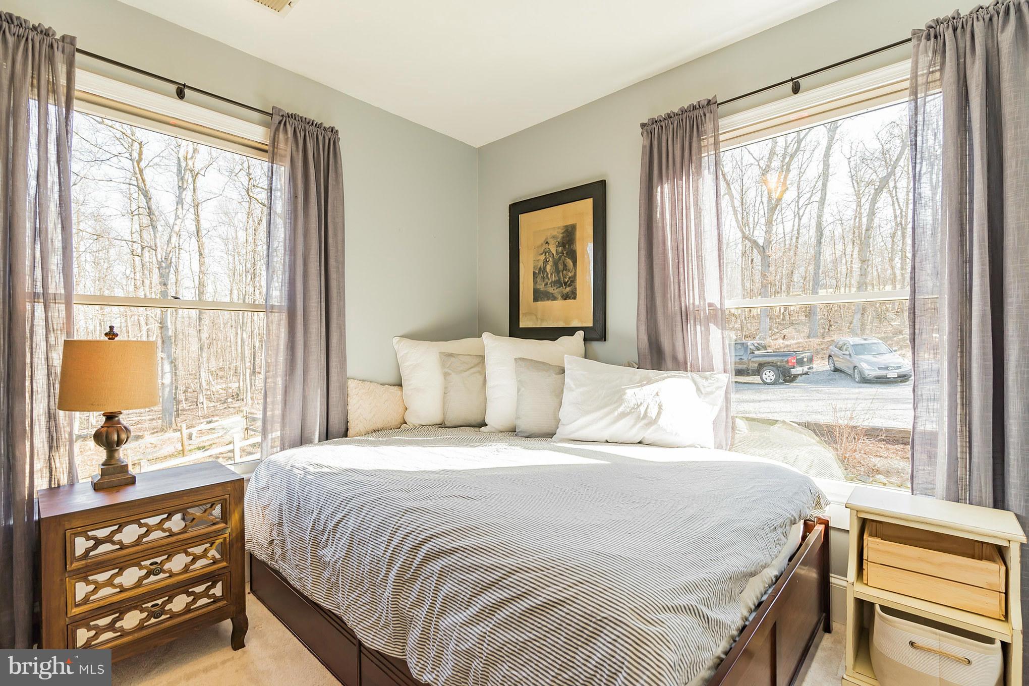 20285 Blue Ridge Mountain Road Paris, VA 20130 - Photo 22 of 30 2nd bedroom - cozy, great views!