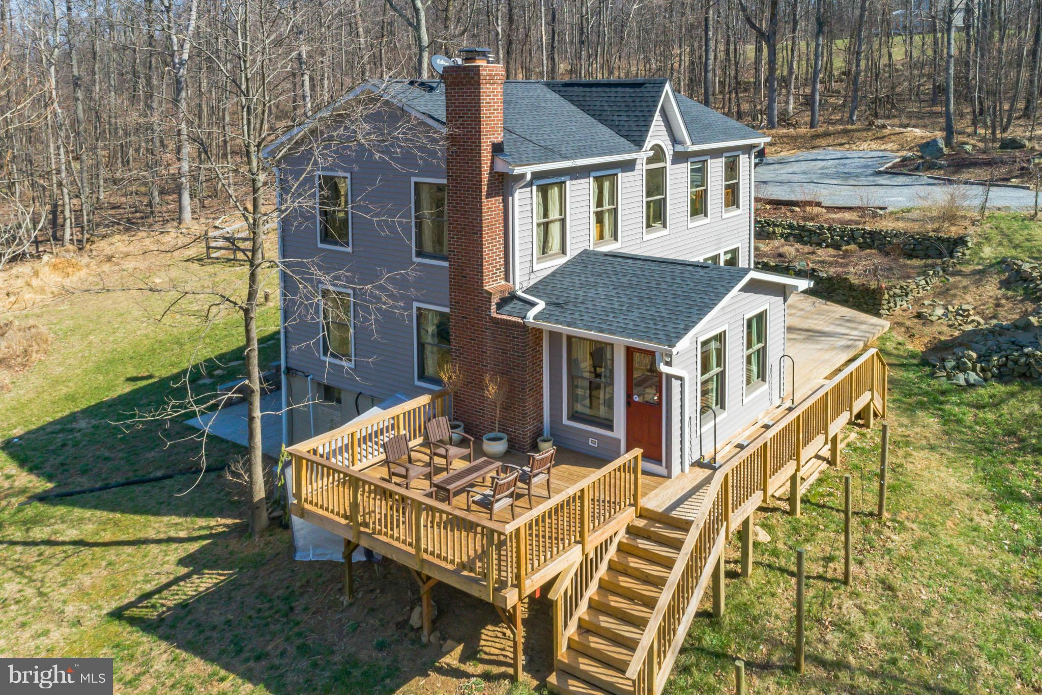 20285 Blue Ridge Mountain Road Paris, VA 20130 - Photo 4 of 30 New decks, new siding, new roof!