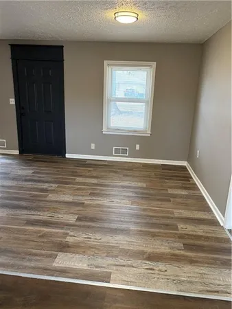 $189,000 | 10201 Belmont Avenue, Kansas City, MO 64134