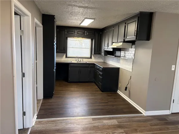 $189,000 | 10201 Belmont Avenue, Kansas City, MO 64134