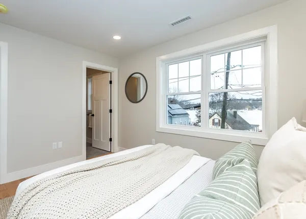 $1,149,900 | 89 Hardy Pond Road, Waltham, MA 02451