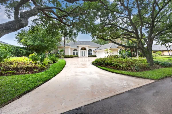 $1,675,000 | 18288 Southeast Heritage Drive, Jupiter, FL 33469