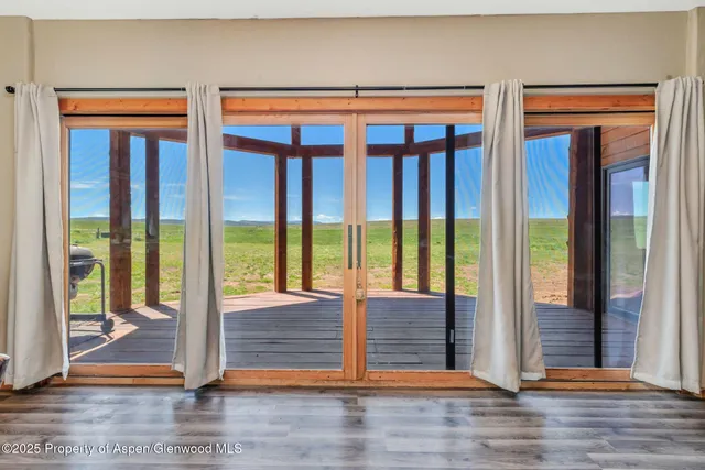 $870,000 | 38290 Hillcrest Court, Hayden, CO 81639