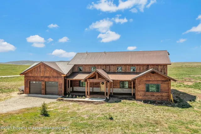$870,000 | 38290 Hillcrest Court, Hayden, CO 81639