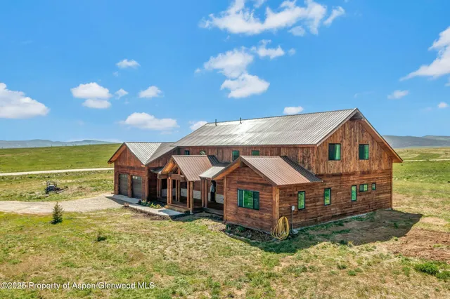 $870,000 | 38290 Hillcrest Court, Hayden, CO 81639