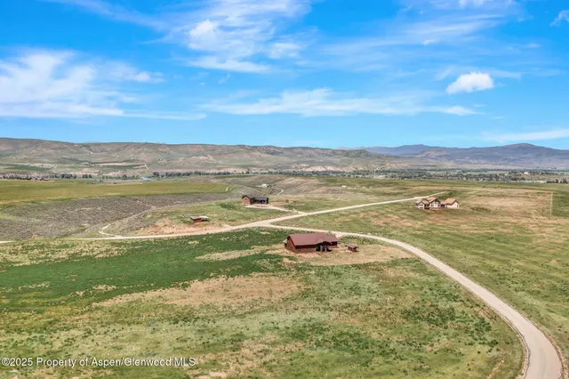 $870,000 | 38290 Hillcrest Court, Hayden, CO 81639