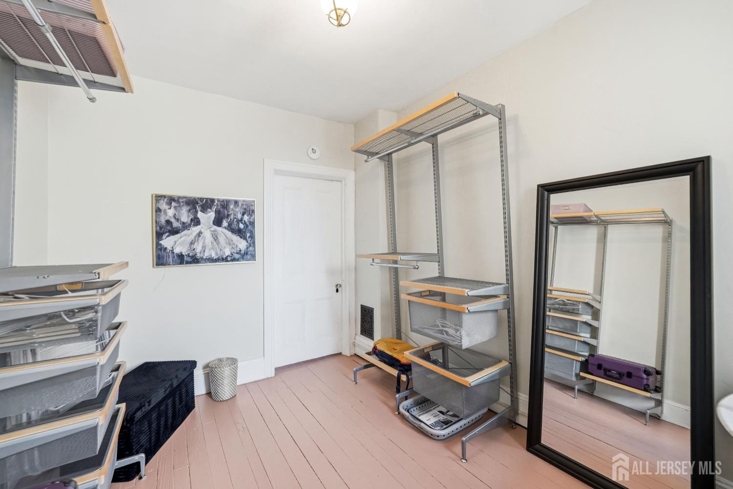 346 East Union Street Burlington, NJ 08016 - Photo 26 of 48