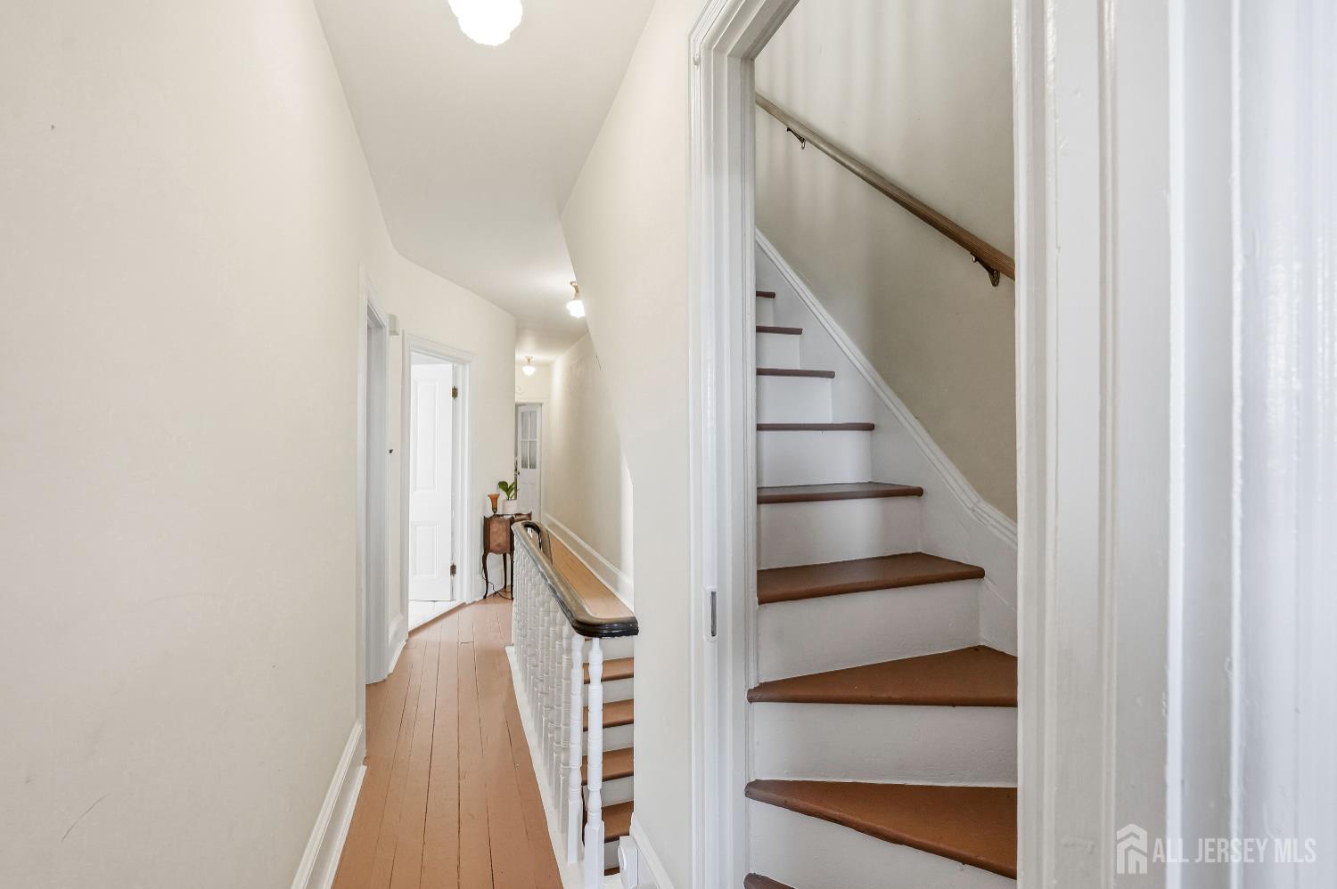 346 East Union Street Burlington, NJ 08016 - Photo 32 of 48