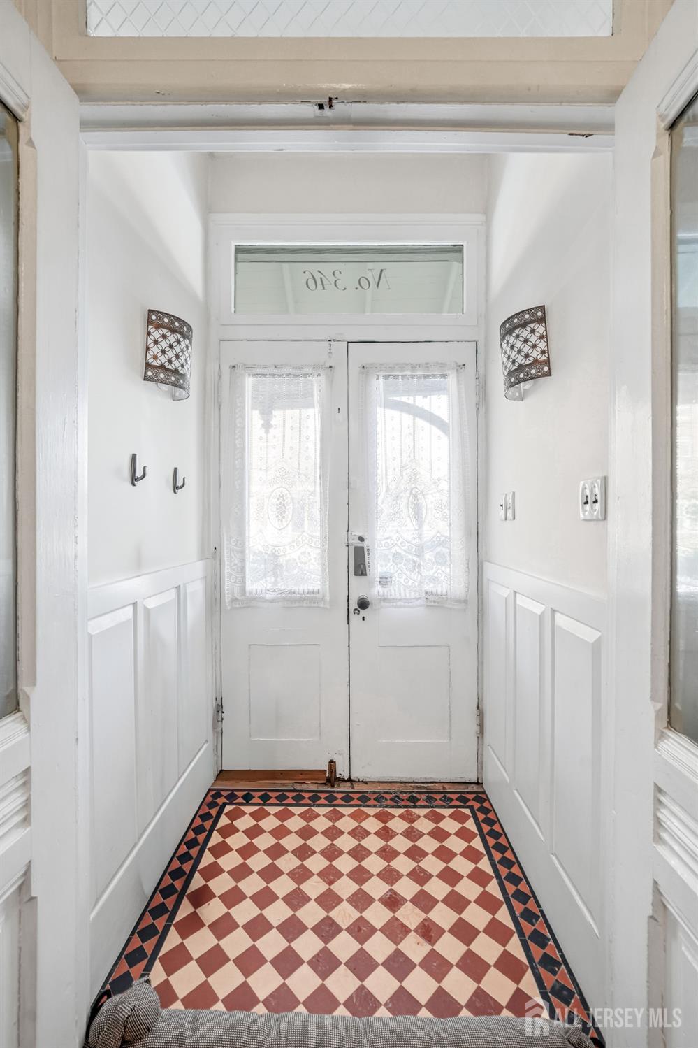 346 East Union Street Burlington, NJ 08016 - Photo 5 of 48