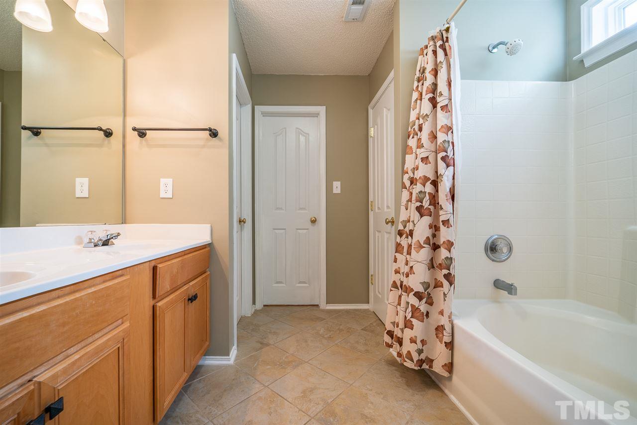 5601 Enoree Lane Raleigh, NC 27616 - Photo 22 of 30 Gallery Image 22
