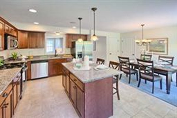 9 Rockingham Drive, Unit 139 Lowell, MA 01852 - Photo 5 of 14 Gallery Image 5