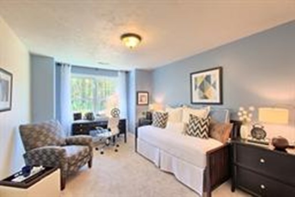 9 Rockingham Drive, Unit 139 Lowell, MA 01852 - Photo 10 of 14 Gallery Image 10