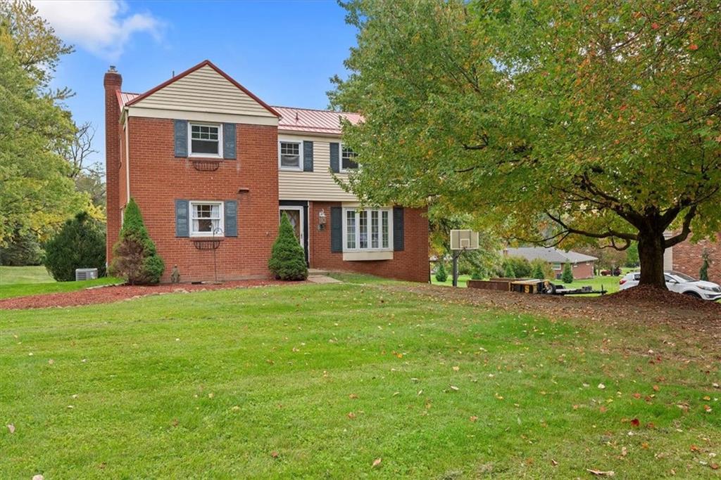 220 Ridgeview Drive Venetia, PA 15367 - Photo 1 of 15 Gallery Image 1