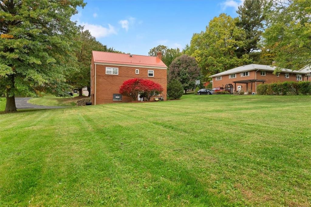 220 Ridgeview Drive Venetia, PA 15367 - Photo 15 of 15 Gallery Image 15