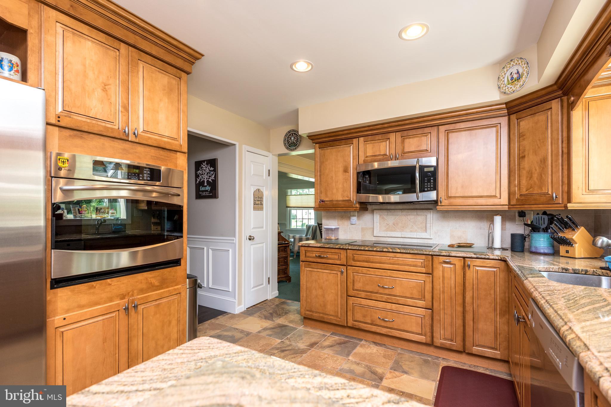 1257 Fountain Road Newtown, PA 18940 - Photo 14 of 36 Gallery Image 14