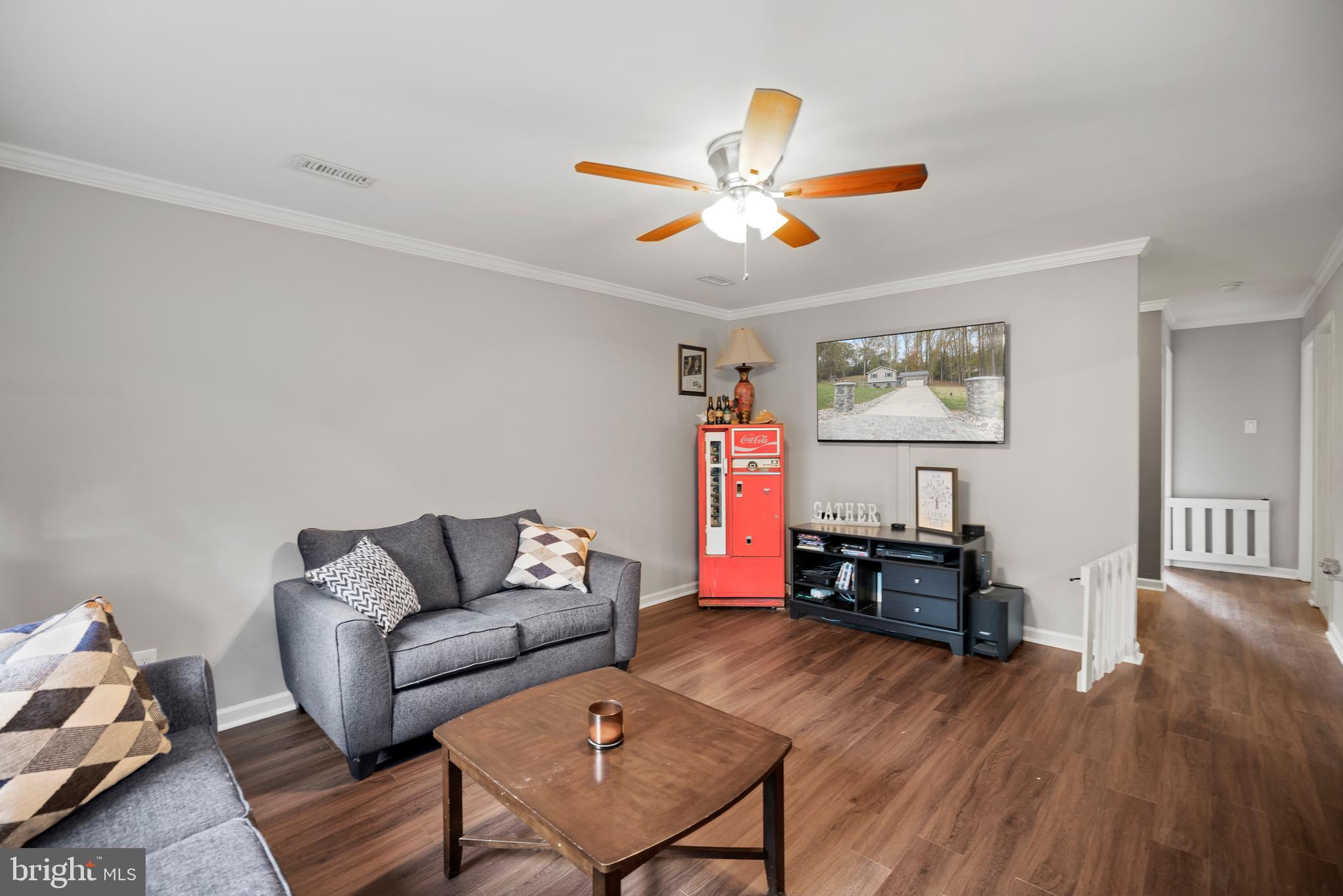 6420 Yates Ford Road Manassas, VA 20111 - Photo 23 of 57 Large, light-filled rec room