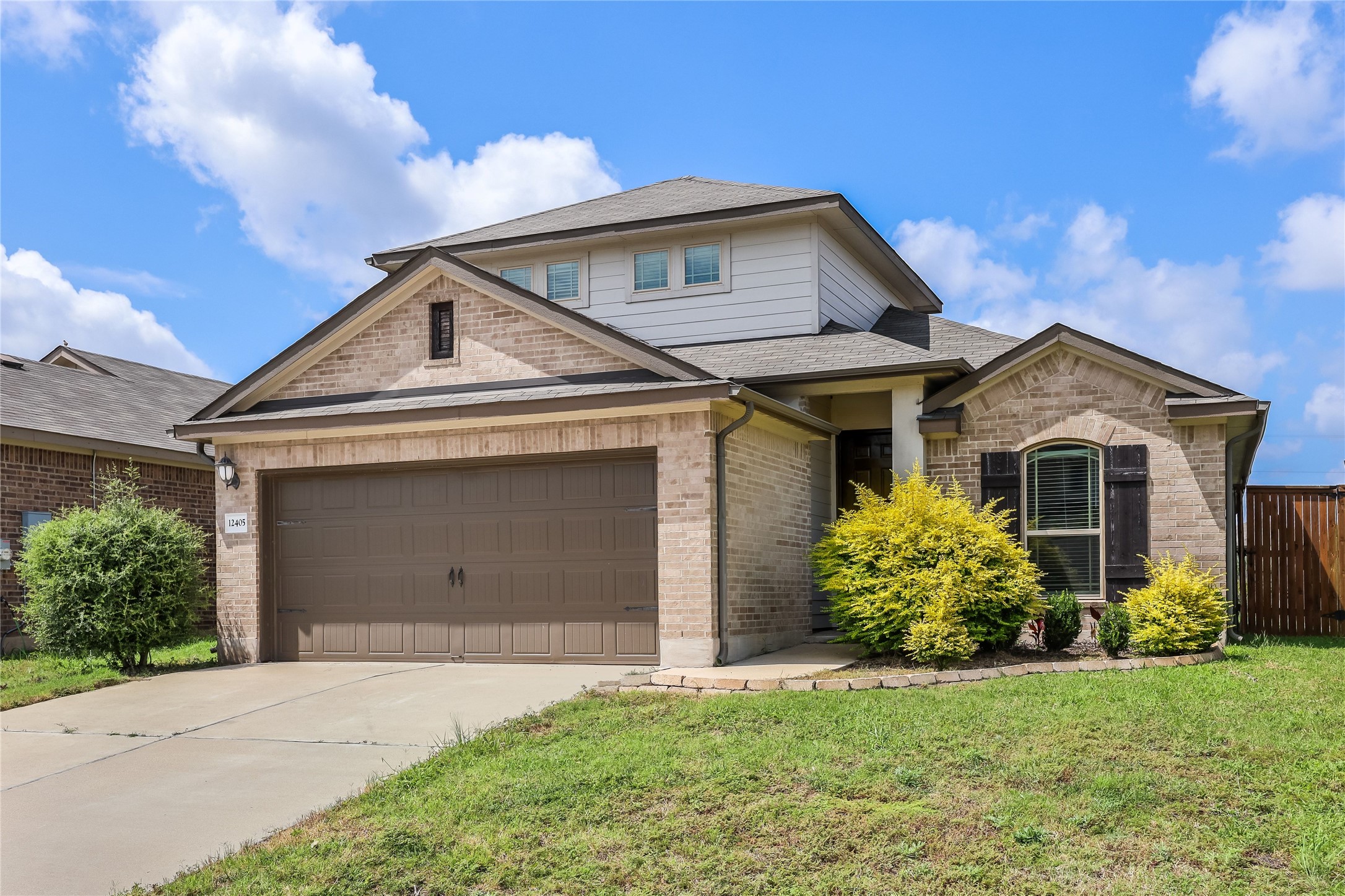 12405 Amber Lynn Path Manor, TX 78653 - Photo 3 of 22