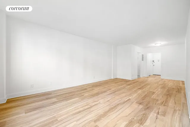 $599,000 | 145 East 15th Street, Unit 9H | Gramercy