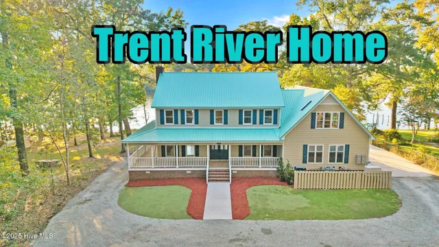 $875,000 | 273 West Rock Creek Road, New Bern, NC 28562