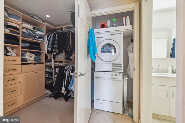 $4,450 | 219-29 South 18th Street, Unit 1412, Philadelphia, PA 19103