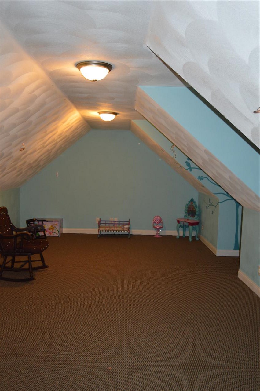 7178 West Ridge Lane Cherry Valley, IL 61016 - Photo 17 of 19 Gallery Image 17