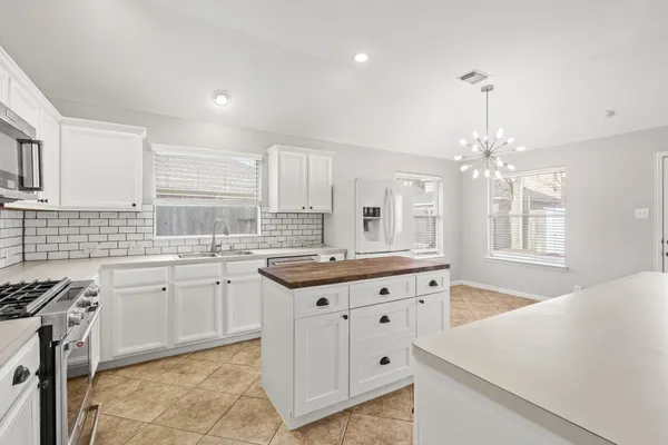 $2,665 | 18418 Kenmark Lane, Cypress, TX 77433