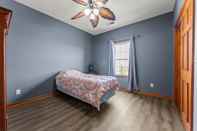 $410,000 | 1376 East 2950 North Road, Mansfield, IL 61854