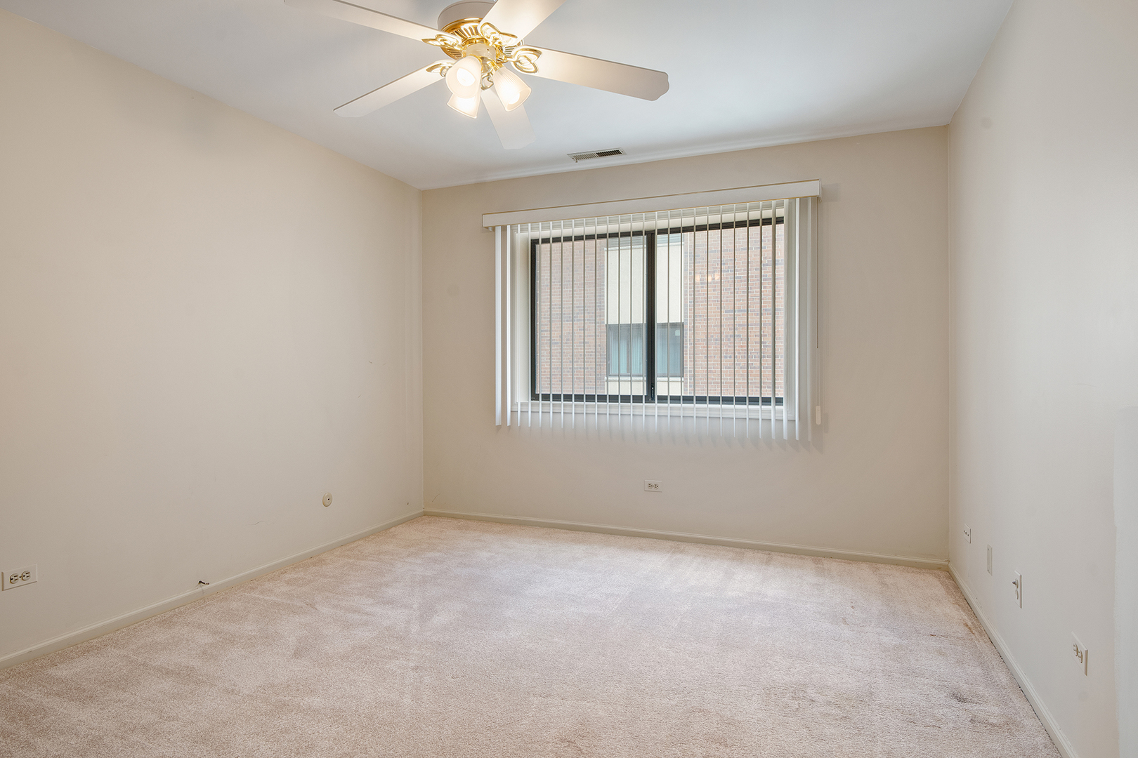 9242 Gross Point Road, Unit B211 Skokie, IL 60077 - Photo 16 of 19 Gallery Image 16