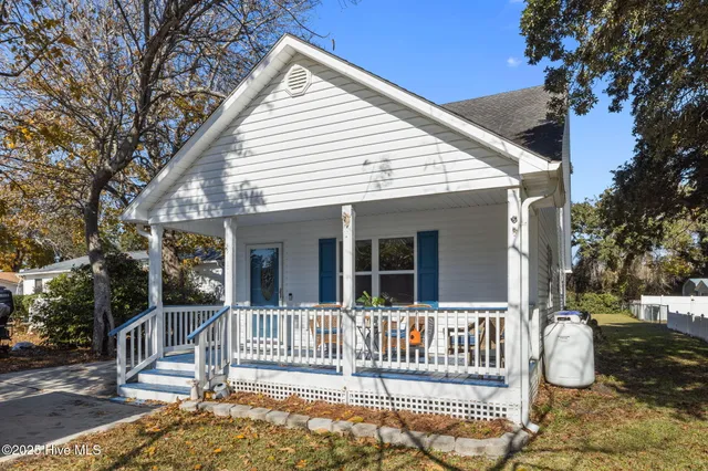 $400,000 | 2641 Lennoxville Road, Beaufort, NC 28516