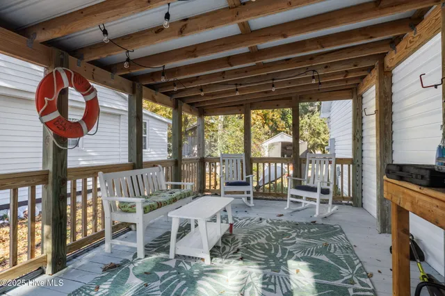 $400,000 | 2641 Lennoxville Road, Beaufort, NC 28516