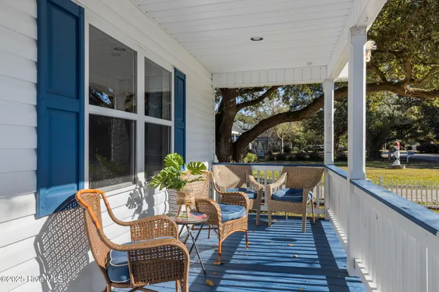 $400,000 | 2641 Lennoxville Road, Beaufort, NC 28516