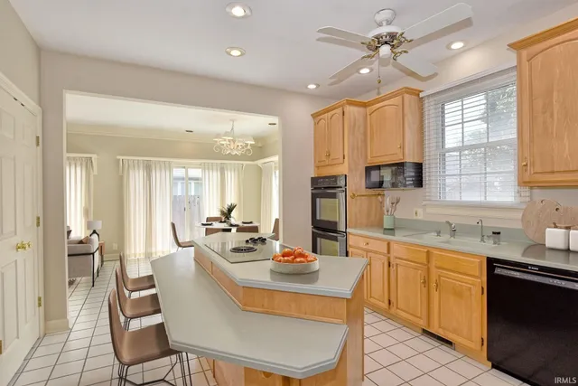 $299,900 | 210 Shane Court, Evansville, IN 47715