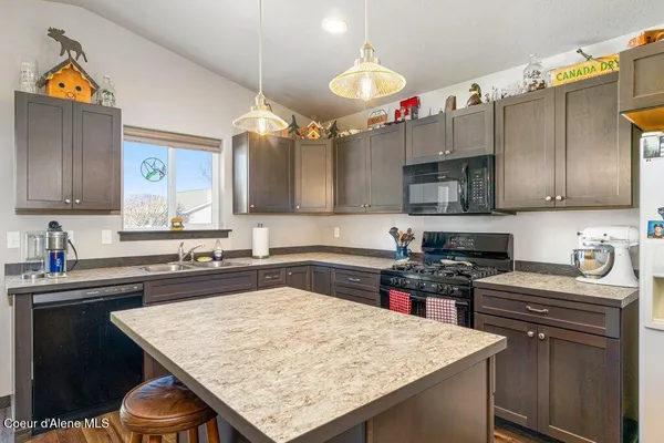 $450,000 | 12095 West Wellington Avenue, Post Falls, ID 83854