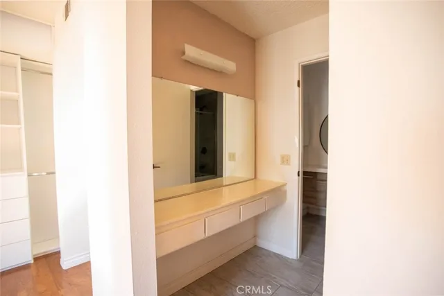 $3,200 | 10475 Newhome Avenue, Unit 6, Sunland, CA 91040