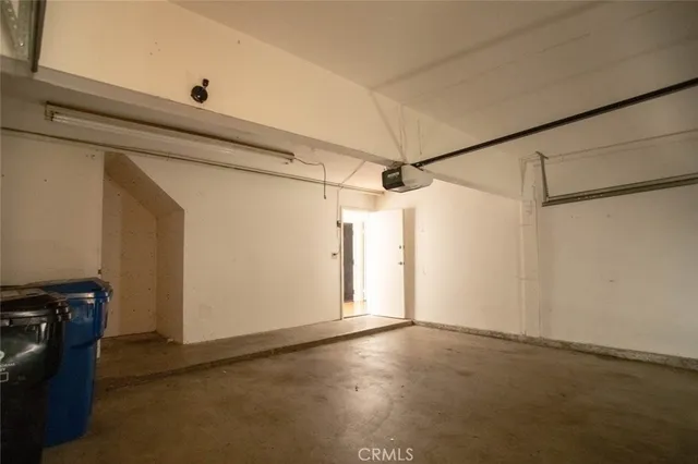 $3,200 | 10475 Newhome Avenue, Unit 6, Sunland, CA 91040