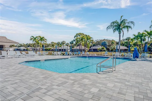$349,900 | 20676 Candlewood Hollow, Estero, FL 33928