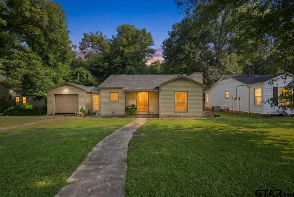 $179,500 | 1212 East Lantrip Street, Kilgore, TX 75662