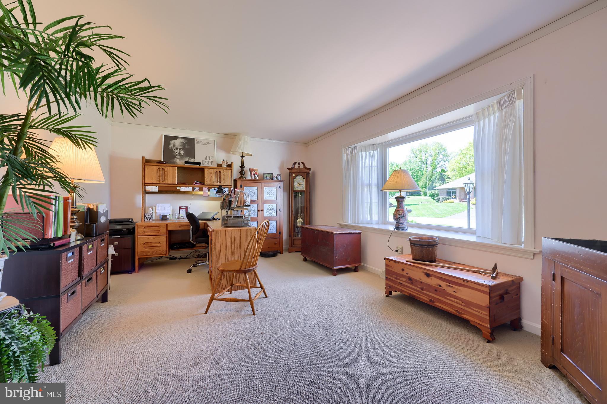 4 Kurtz Drive Lititz, PA 17543 - Photo 15 of 40 Living Room