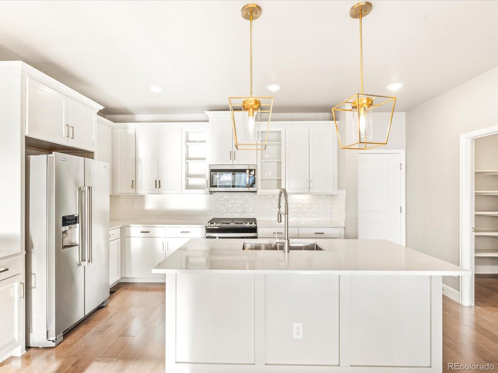 8080 Mount Ouray Road Littleton, CO 80125 - Photo 7 of 26 Gallery Image 7