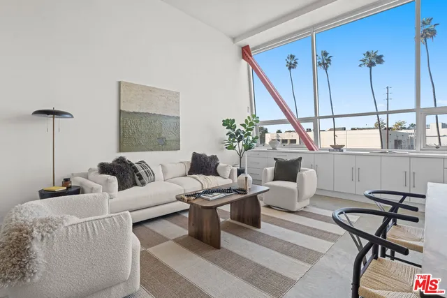 $1,349,000 | 615 Hampton Drive, Unit A309, Venice, CA 90291